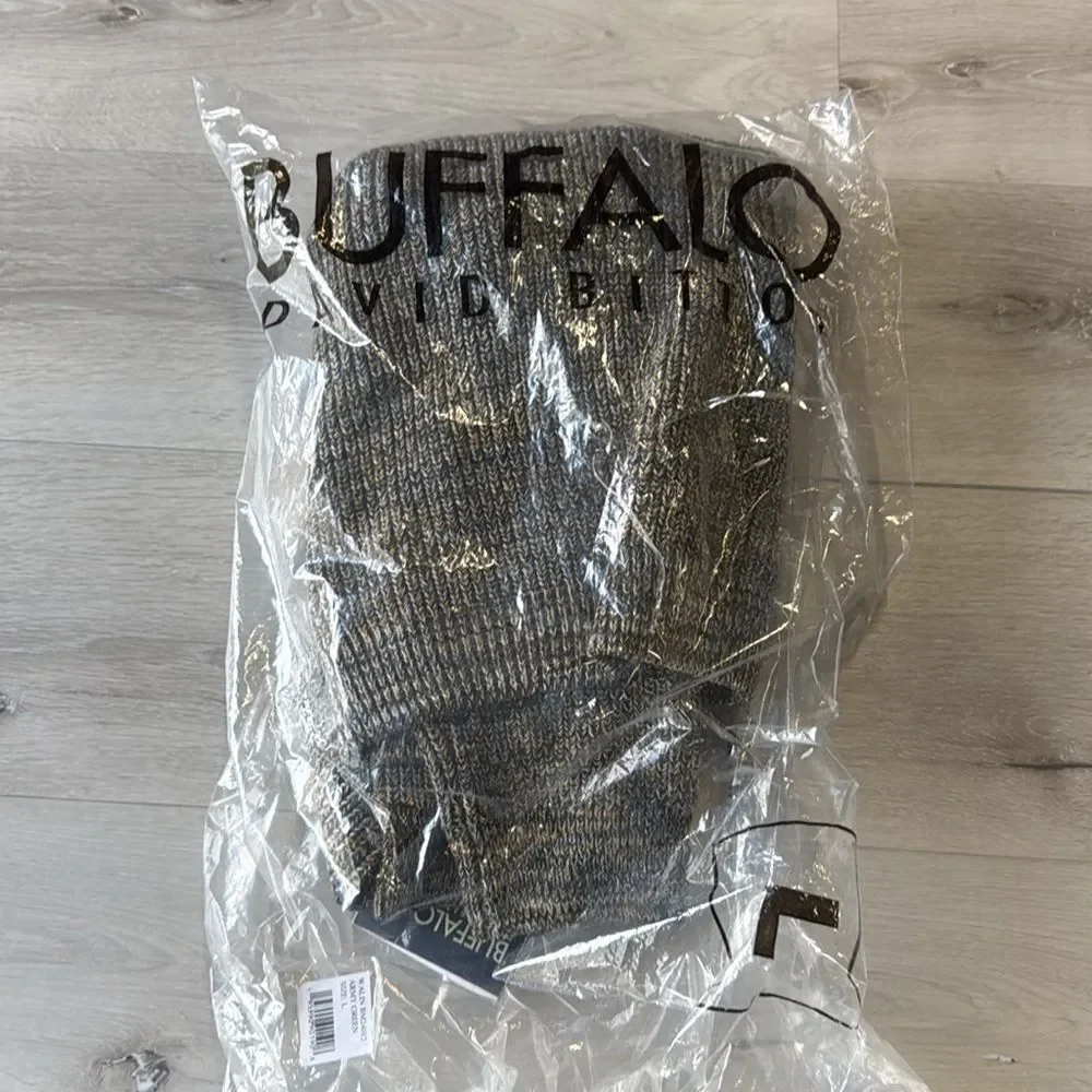 Buffalo David Bitton Men's Sweater army Green size large‎ NWT in packaging